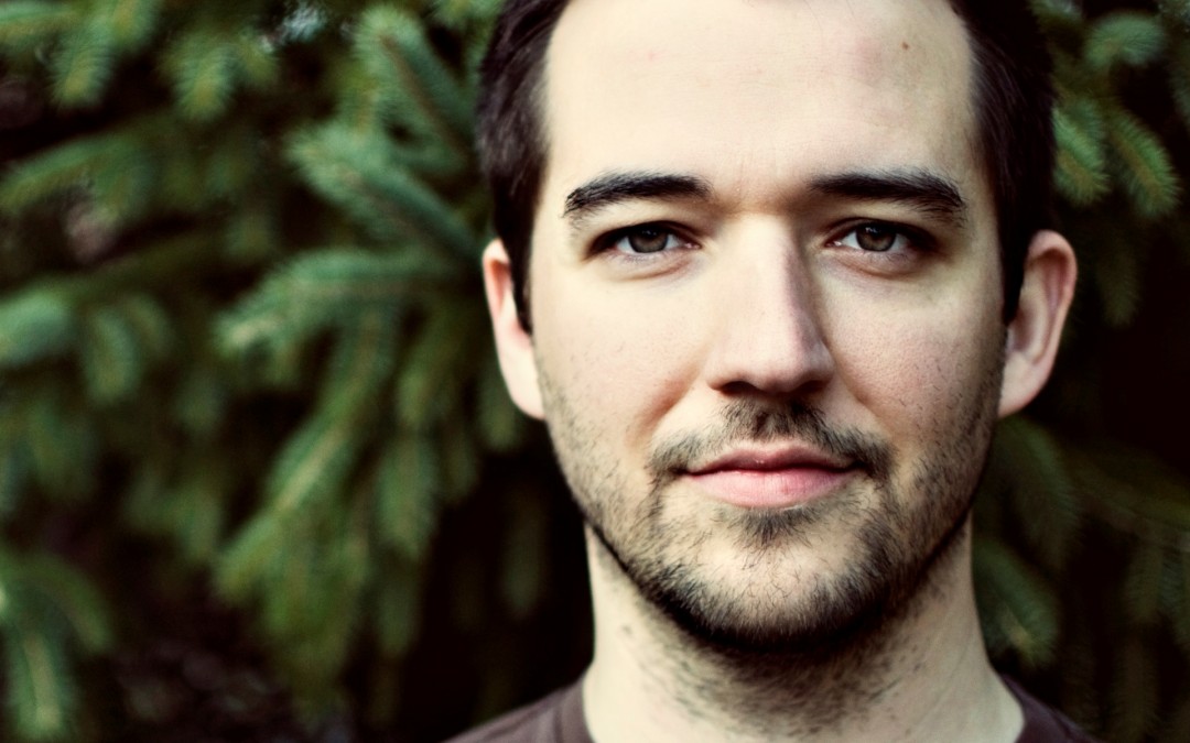Aaron J Robinson