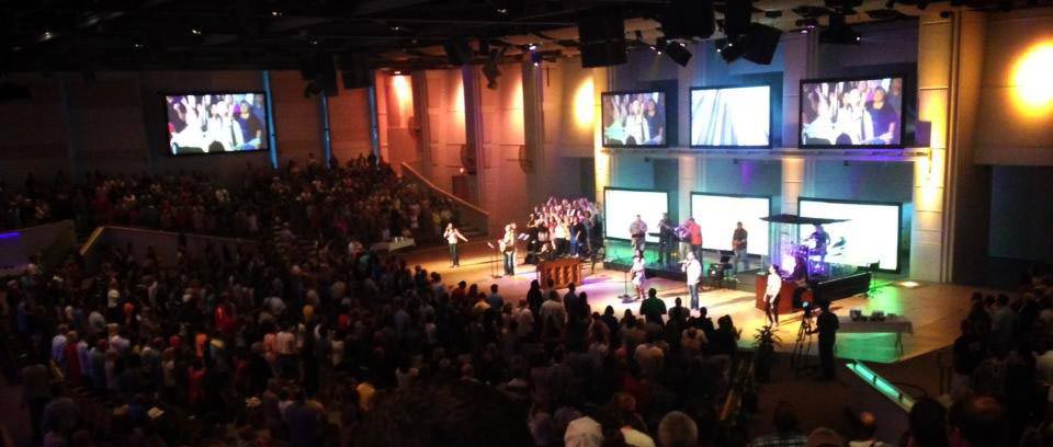 Mega-Church Worship Music – How They Run and What to Expect