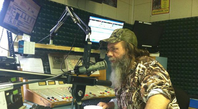 Duck Dynasty’s “Mountain Man” of God – Talks To Rocking God’s House!