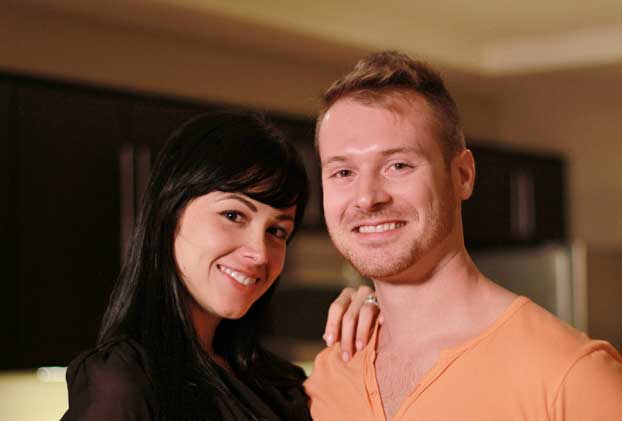 90 Day Fiance TLC At Rocking Gods House